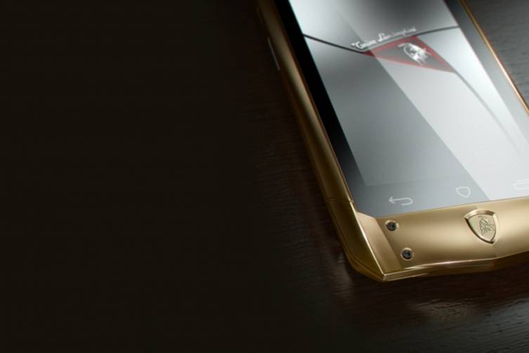 Antares Smartphone in gold