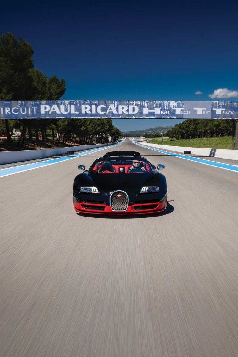 Bugatti Veyron Grand Sport Vitesse is a Mythical Beast