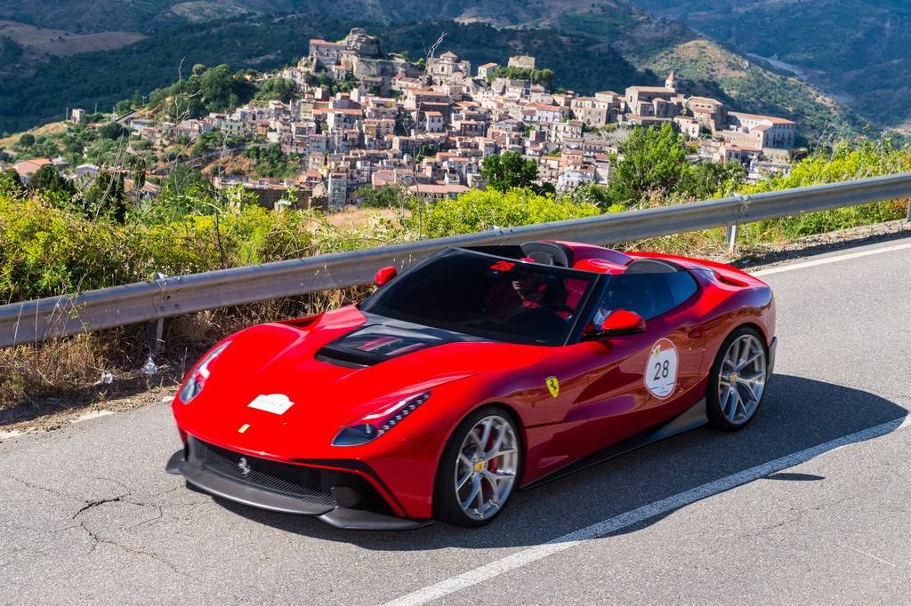 Ferrari F12 TRS Combines Sporty Elegance With Brute Power