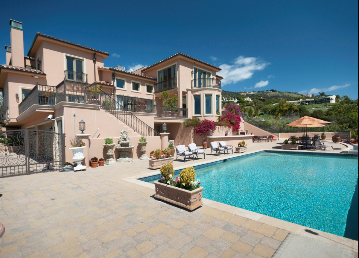 Own this Splendid Tuscan Beaut in Malibu for $7.888 Million