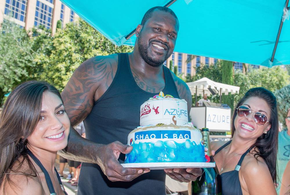 Shaquille O’Neal Parties at Azure