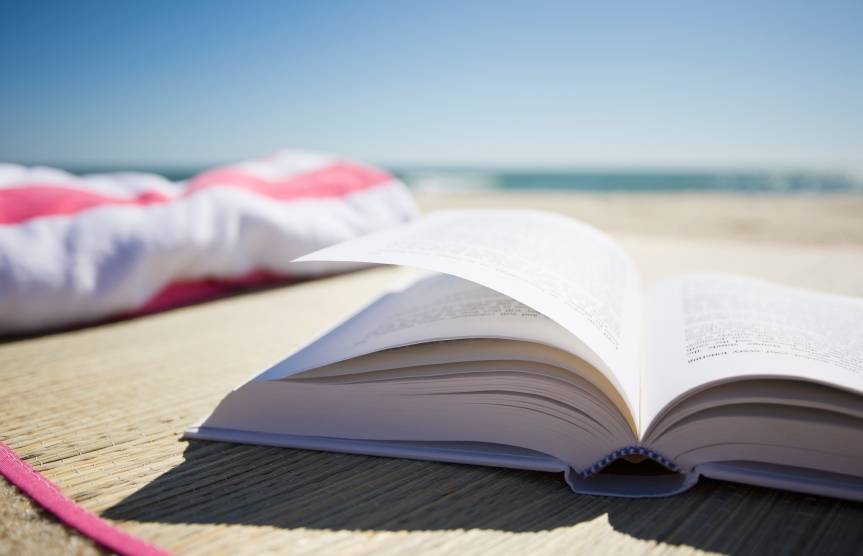 15 Summer Beach Books for Your Next Vacation