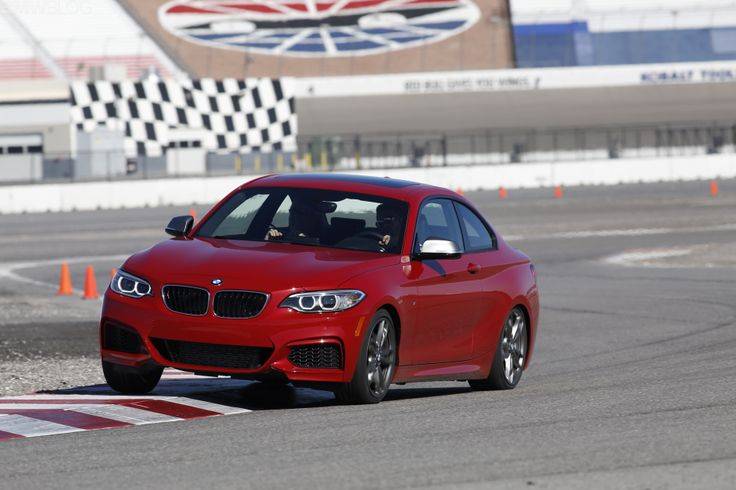 BMW Ultimate Driving Experience: Pro Athletes Shine In Debut