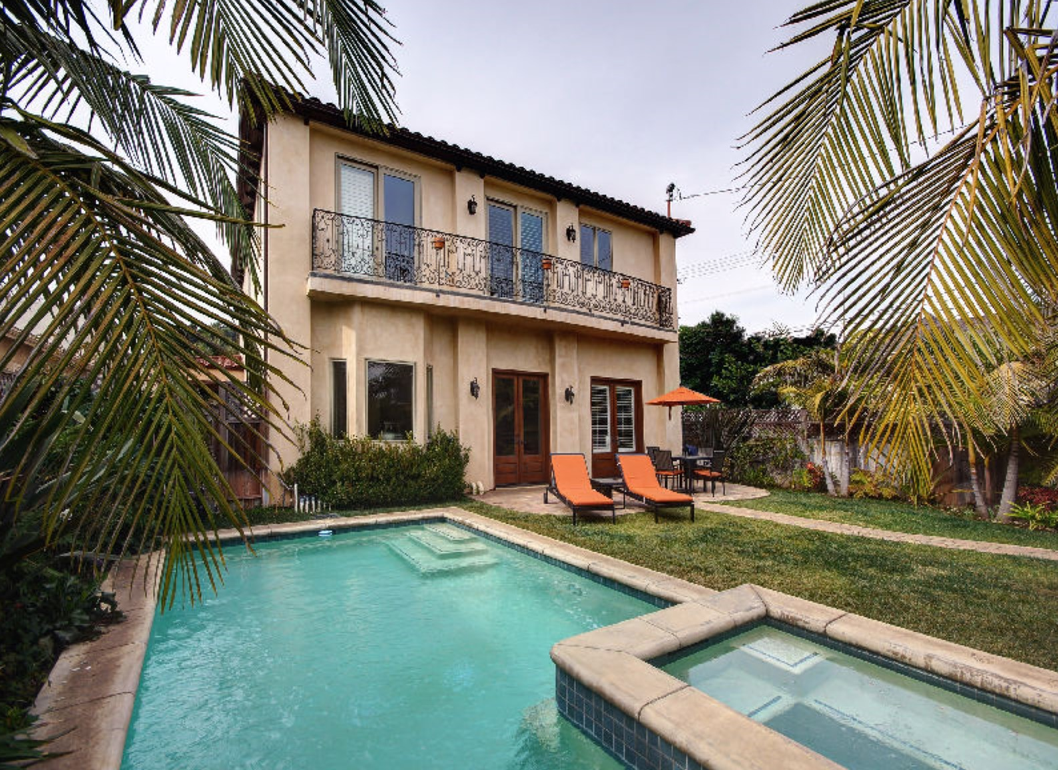 Sotheby’s International Realty: 422 South Crescent Drive