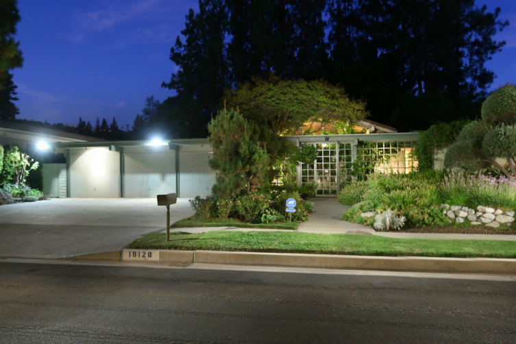 Classic Mid-Century Modern Home – Sotheby's International Realty
