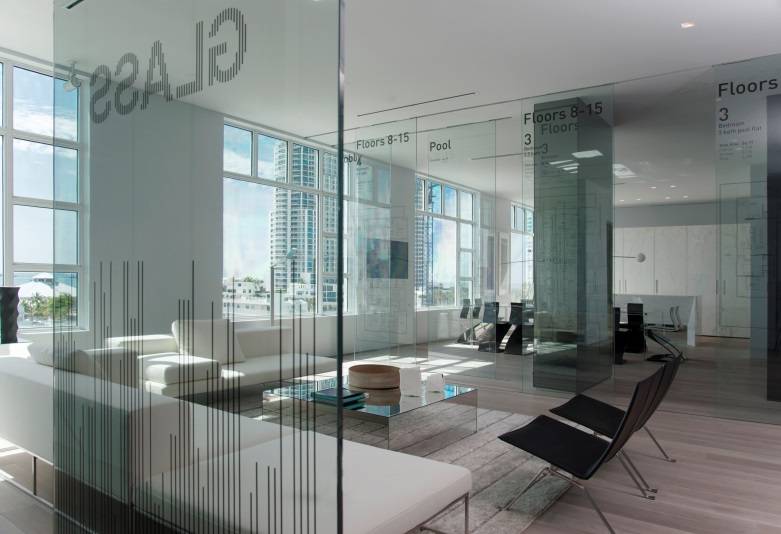 GLASS’ Luxury Sales Center Turns Into Buyers Lounge After Quick Sell-Out
