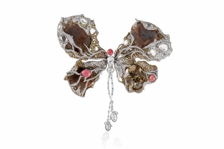 Sarah Jessica Parker and Cindy Chao co-design a brooch