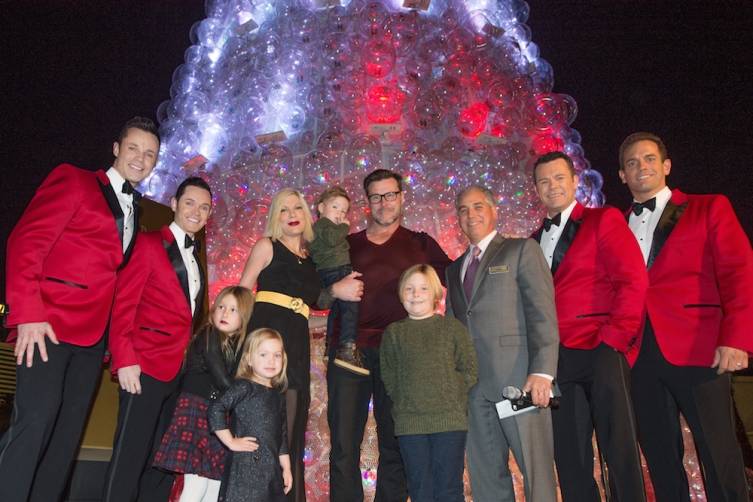 Tori Spelling, Dean McDermott and their family with Human Nature and President and COO of The Venetian The Palazzo and Sands Expo John Caparella