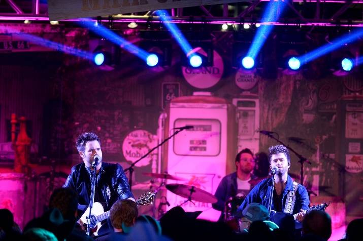 12.10.14 The Swon Brothers Perform at the Gold Buckle Zone at MGM Grand 02 - Photo by Bryan Steffy