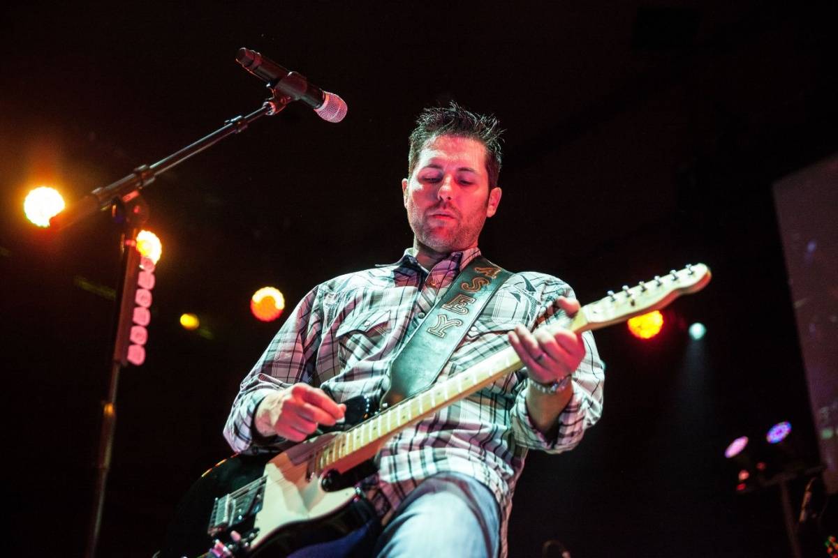 Easton Corbin, Kevin Fowler and The Casey Donahew Band Take Over the Mirage