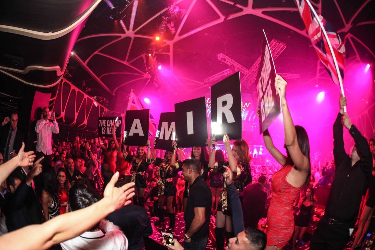 Boxer Amir Khan Celebrates His Win and Birthday at Hakkasan