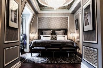 The-Fitzgerald-Suite-at-The-Plaza-designed-by-Catherine-Martin—Bedroom—credit-Dario-Calmese-for-The-Plaza-(2)