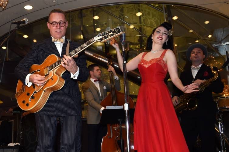 Jennifer Keith Quintet at The Chandelier at The Cosmopolitan of Las Vegas_NYE_Miller_1