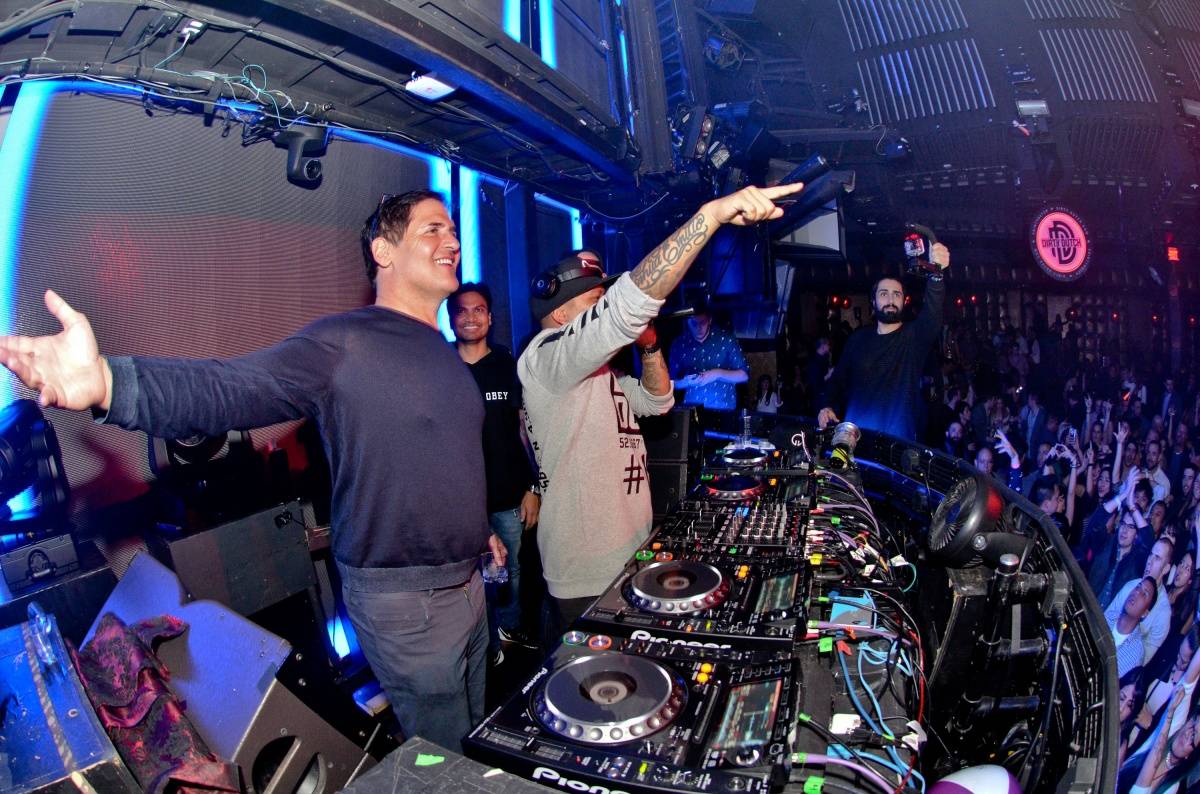 Mark Cuban at Marquee; Will.i.Am at Lavo; Nick Cannon at Tao
