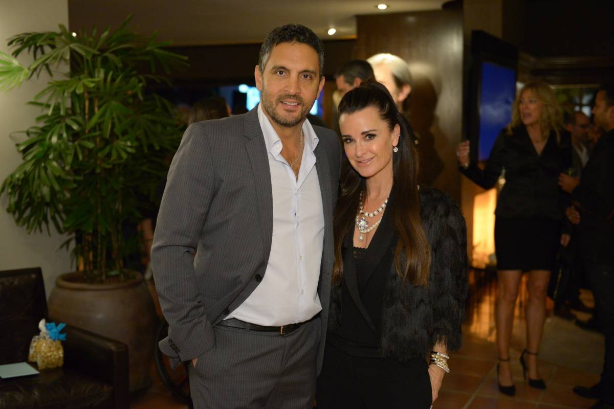 Kyle Richards and Mauricio Umansky Host a Party for One Drop