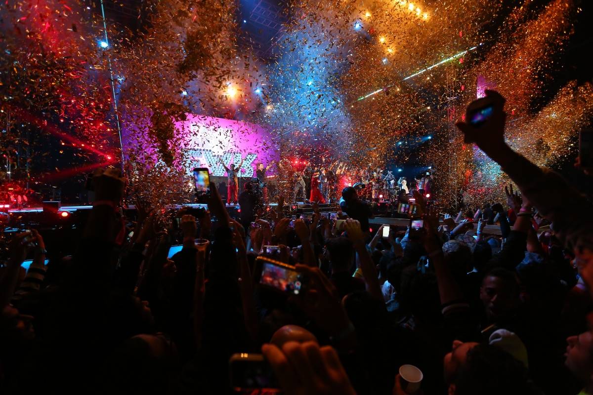 Giuliana and Bill Rancic Announce 2015 at the Meydan Dubai