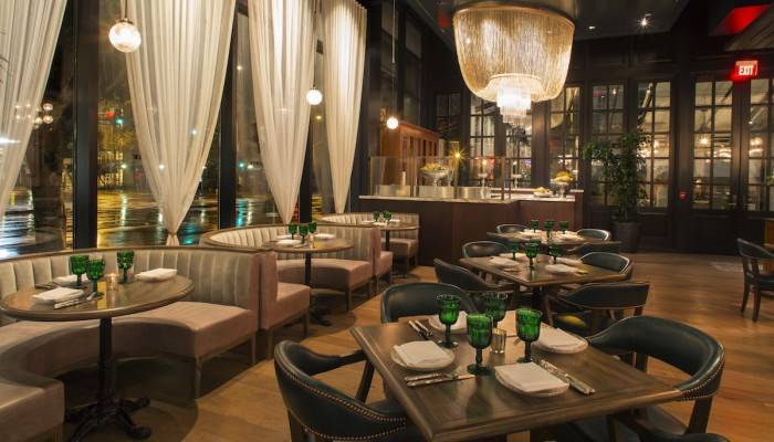 Downtown Dining in LA: Where Elegance Meets Edge