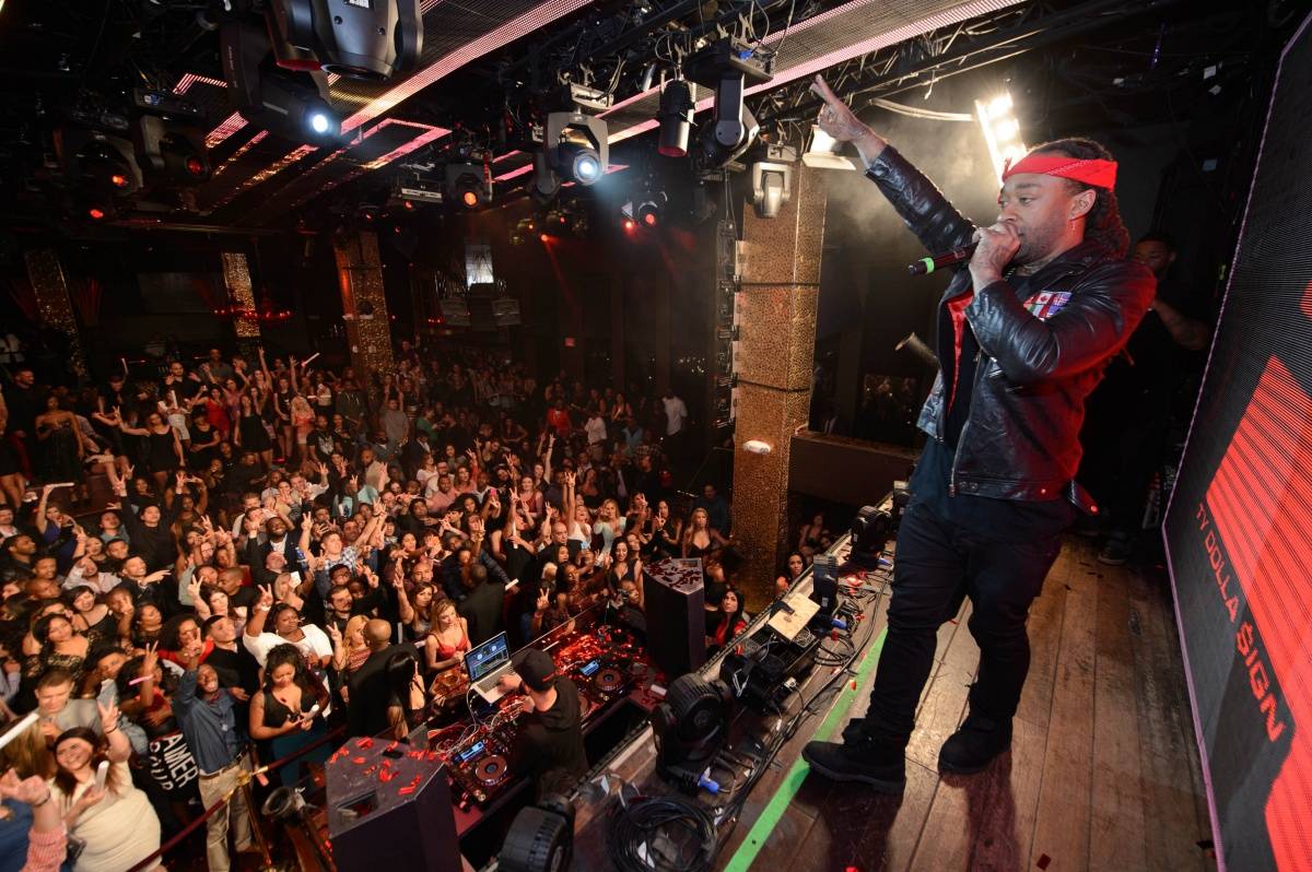 Weekend in Review: Where the Celebrities Played in Las Vegas over Valentine’s Day