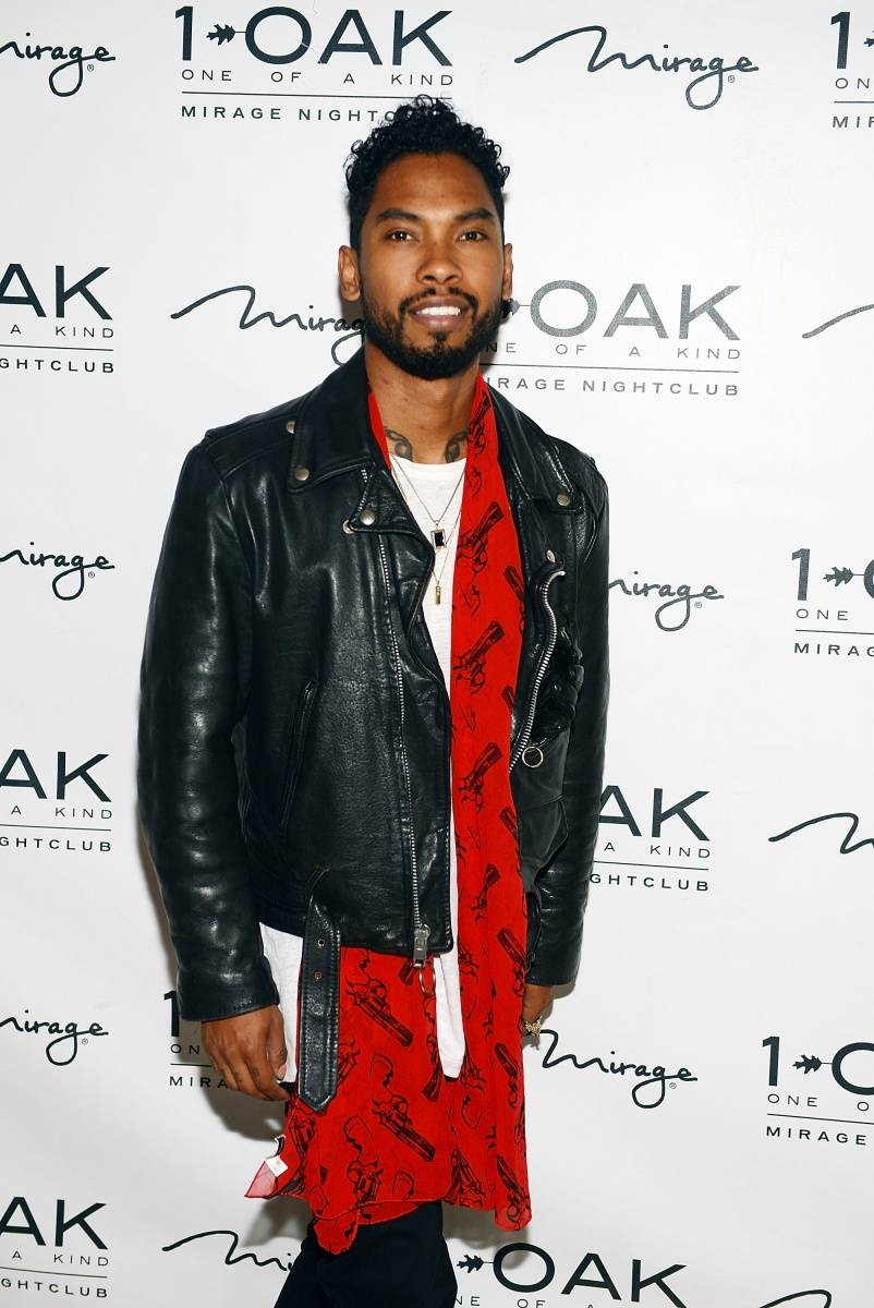 Miguel Brings the Crowds to 1 OAK