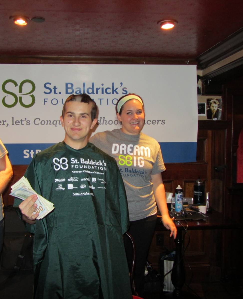 Rí Rá Raises $11,000 for the St. Baldrick’s Foundation