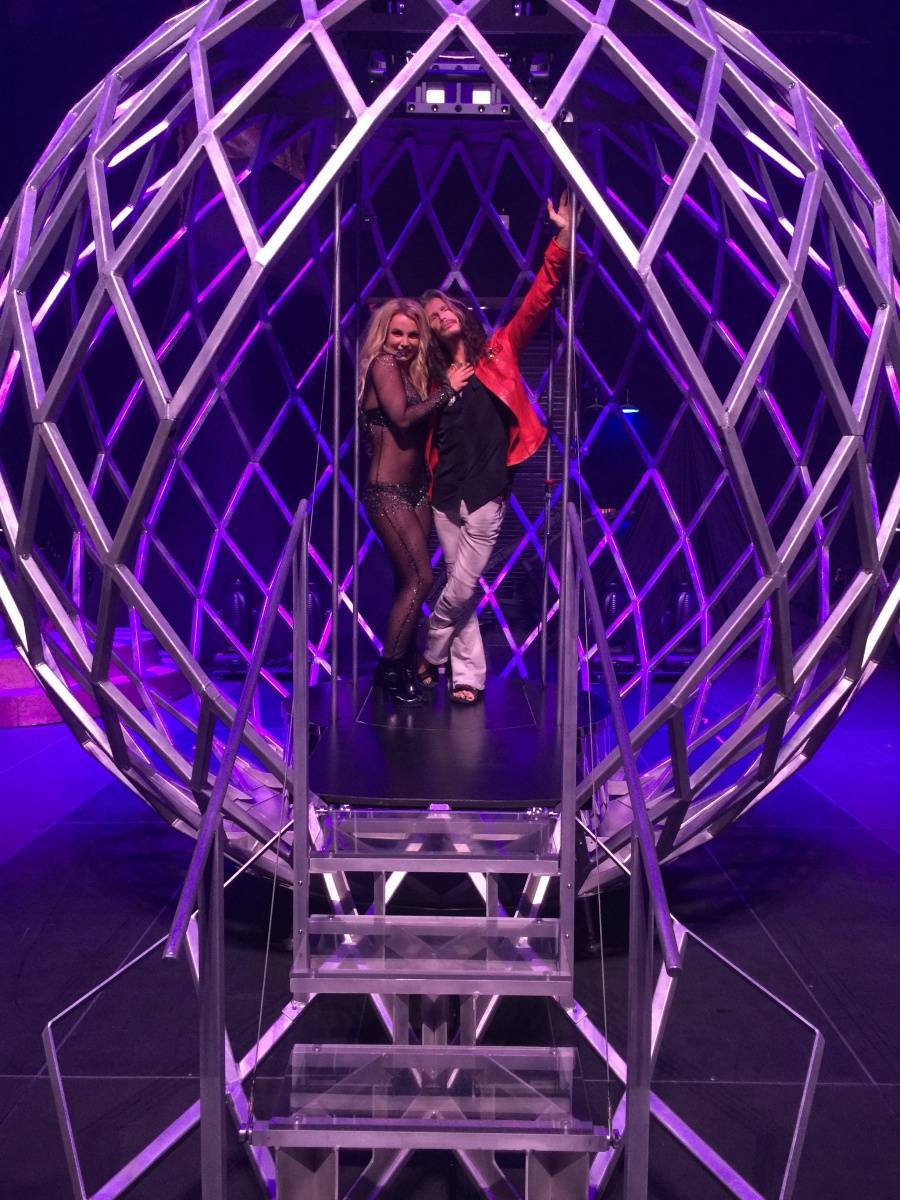 Steven Tyler Checks Out Britney Spears