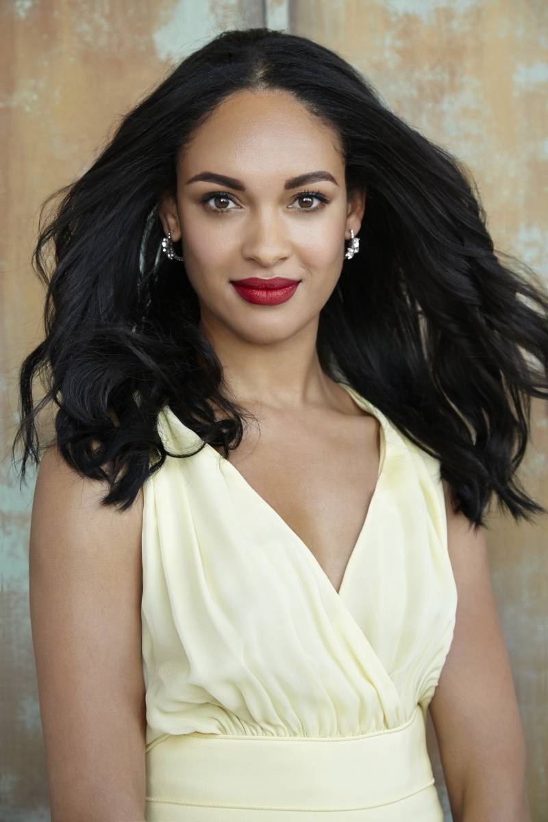 ‘Arrow’ Star Cynthia Addai Robinson’s Insider’s Guide to LA