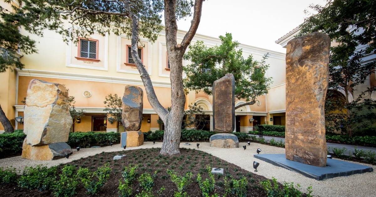 The Bellagio Has a New Art Installation from Masatoshi Izumi