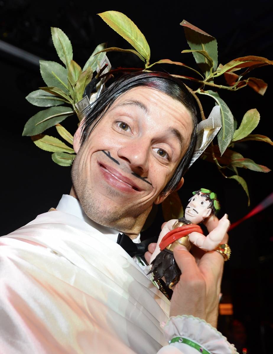 Absinthe Celebrates Four Years with a Toga Party