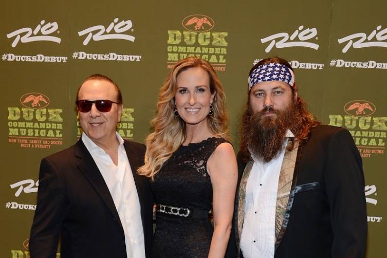 Tommy Mottola with Korie and Willie Robertson at World Premiere of DUCK COMMANDER MUSICAL 4.15.15_ Credit Denise Truscello