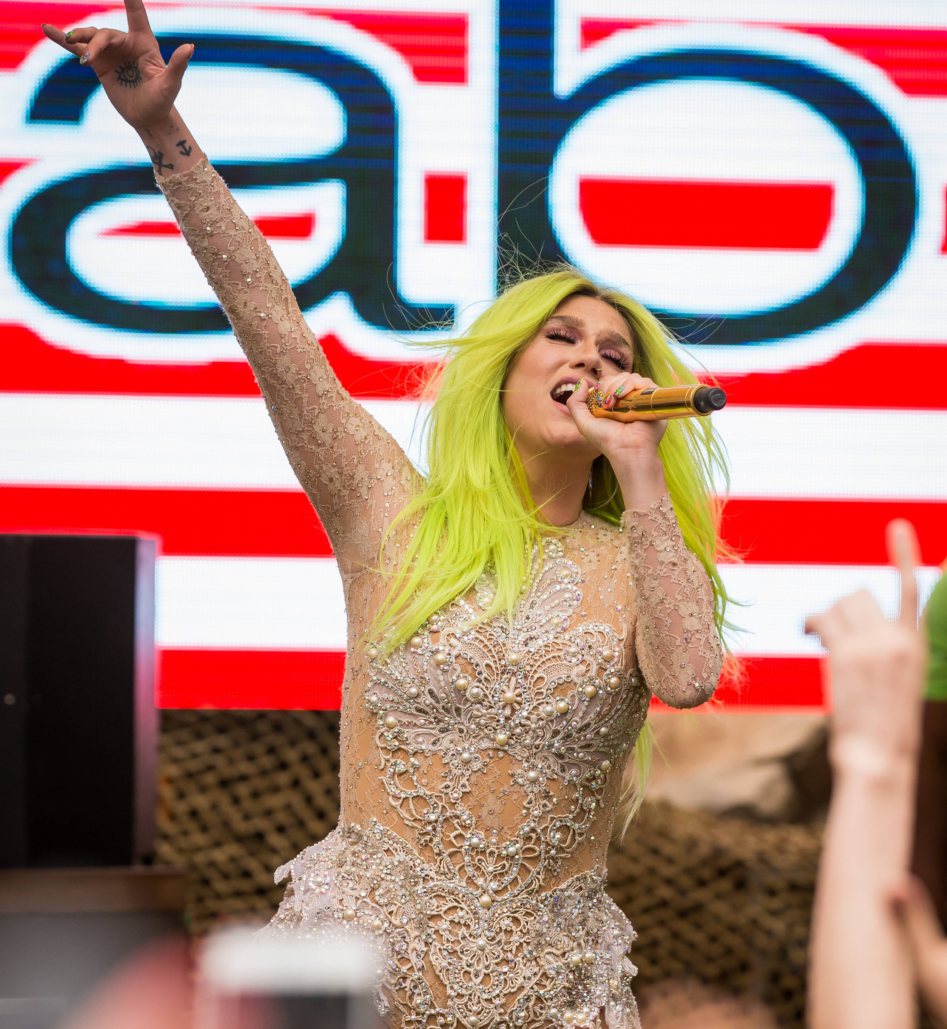 Kesha Kicks Off Memorial Day Weekend at Rehab