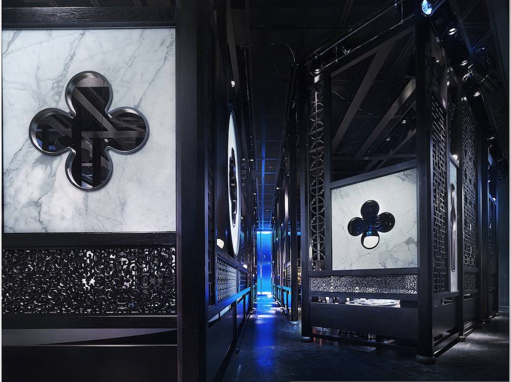 Kanye West and More Spotted at Hakkasan