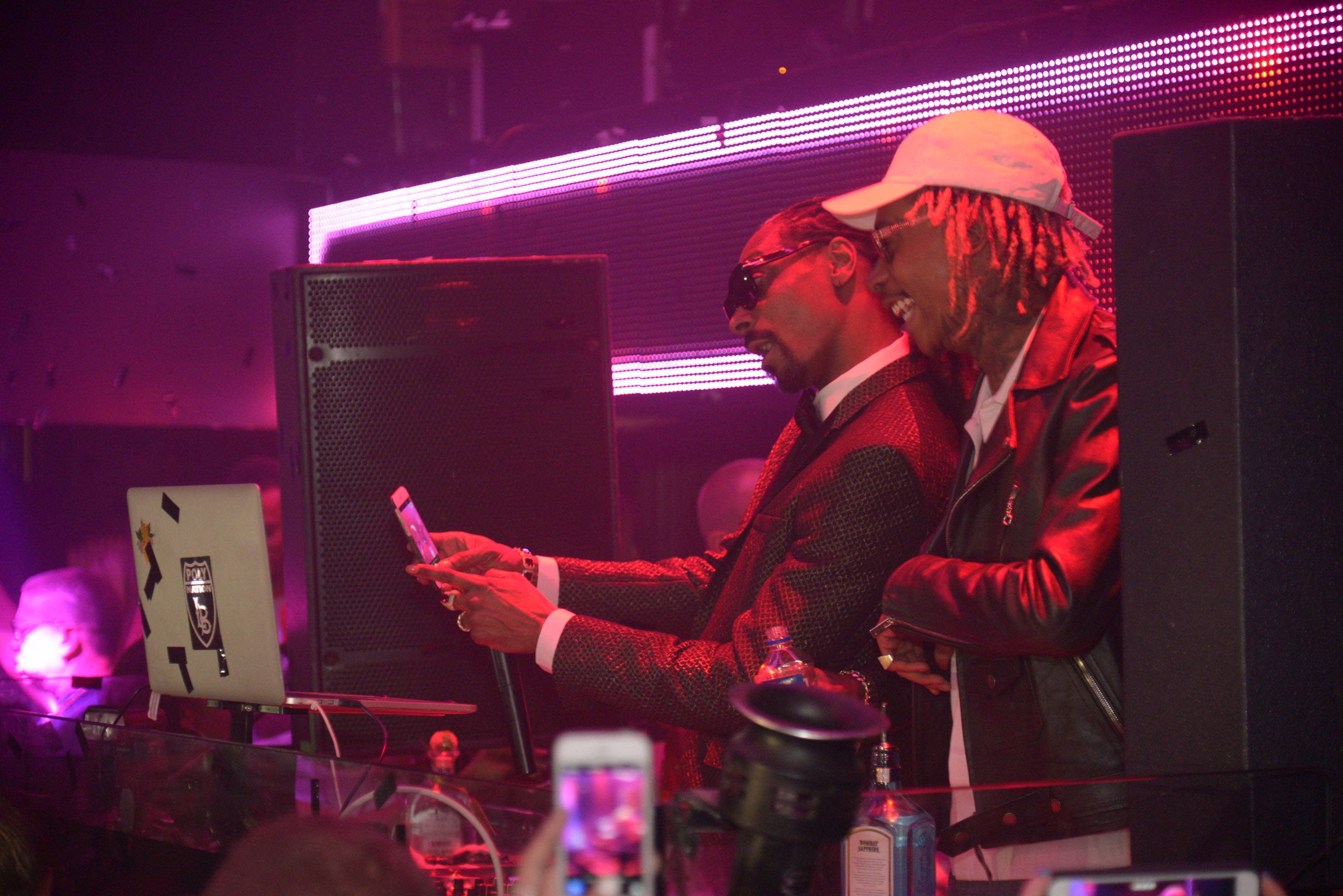 Snoop Dogg and Wiz Khalifa Take Over Tao Nightclub