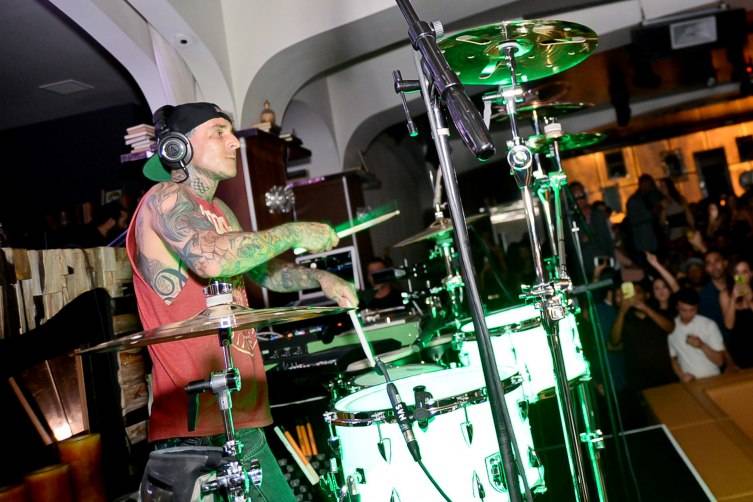 Travis Barker performing inside Hyde Bellagio_5.2.15 (3)