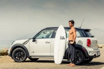 the-worlds-first-mini-designed-surfboard-has-hit-the-waves