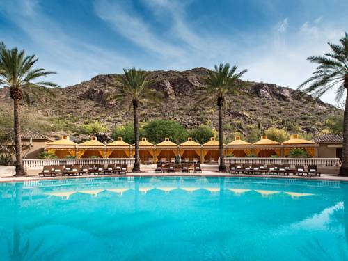 Why You Need to Visit Arizona’s Canyon Suites This Summer