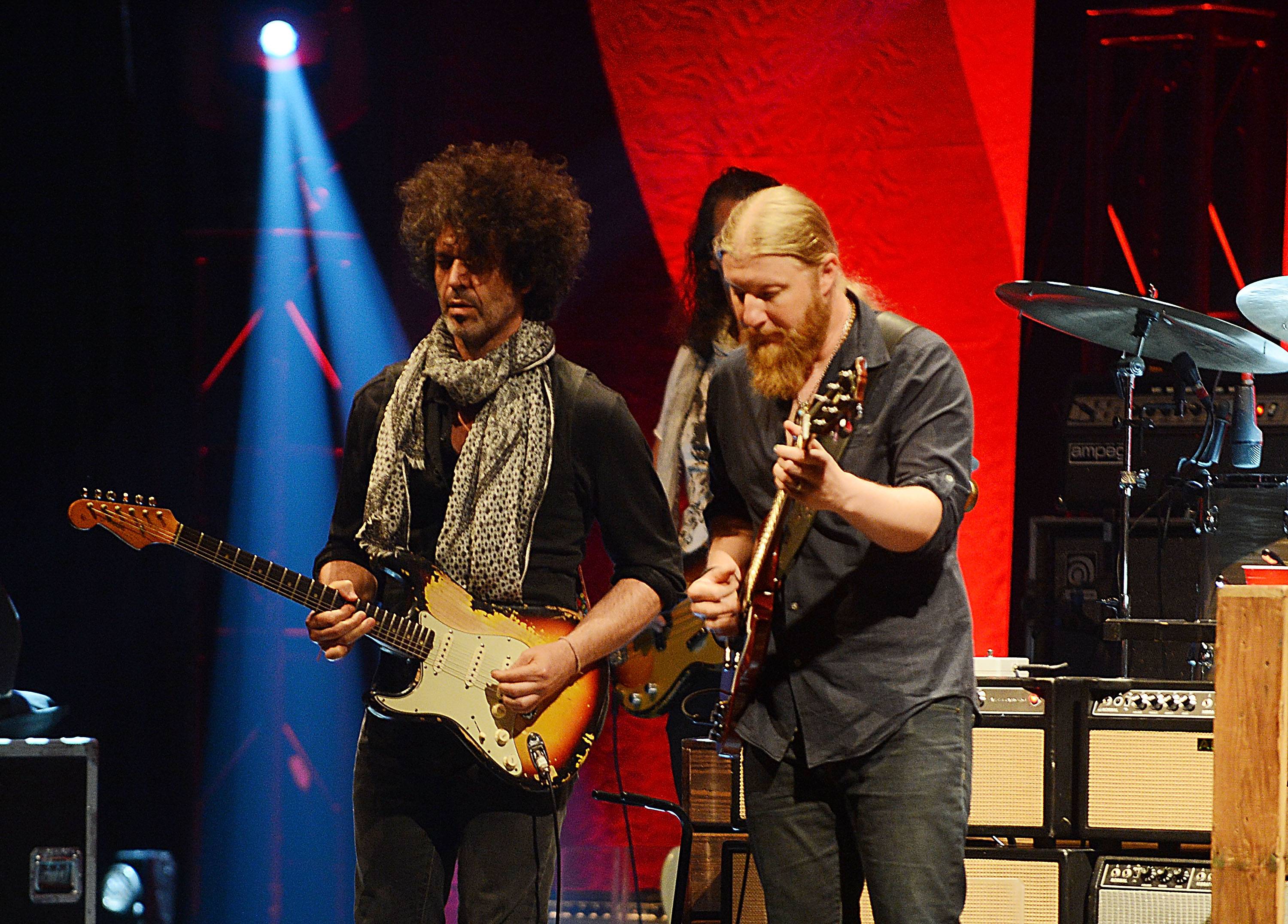 The Wheels of Soul Tour Rolls Through the Pearl