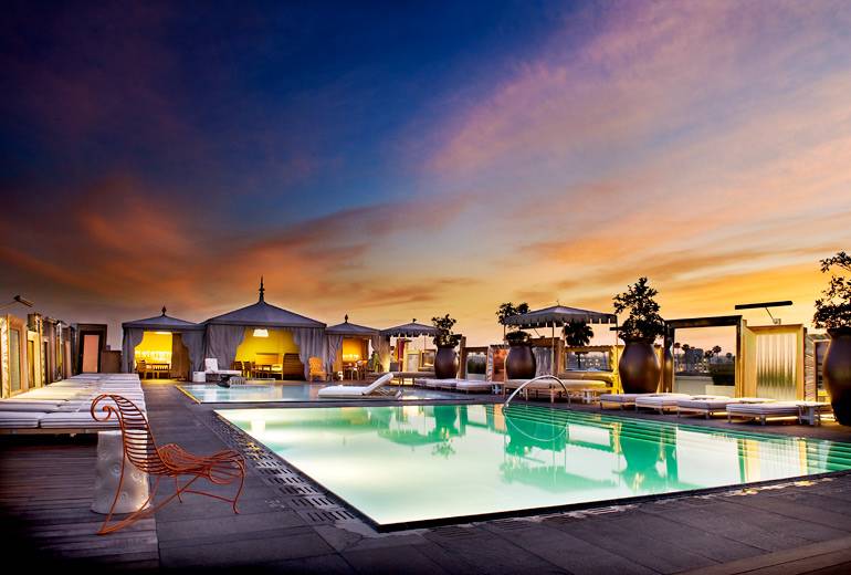 The 5 Best Rooftop Hotel Pools in LA for Luxurious Summer Sunning