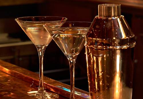 Shaken or Stirred? Top 5 Martinis in NYC