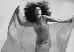 The Essential Diana Ross: Some Memories Never Fade Returns to the
Venetian