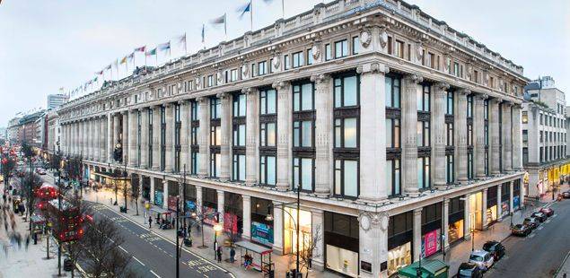 Selfridges Bans Plastic Bottles