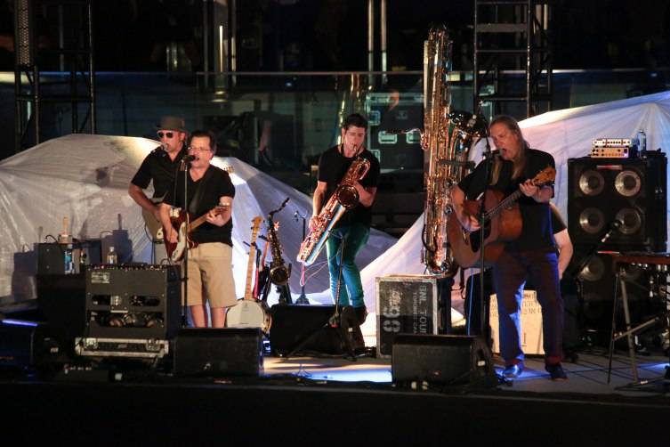 Violent Femmes Perform at The Cosmopolitan of Las Vegas_July 18_Graff 1