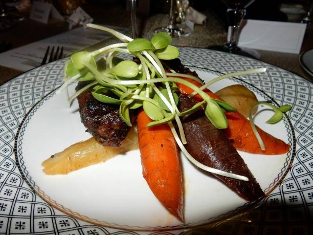 Flannery Hanger Steak and Braised Carrots