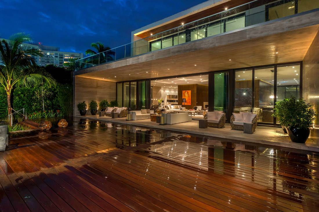 MIA: $19.5 Million Modern Home Breaks Pinetree Drive Record