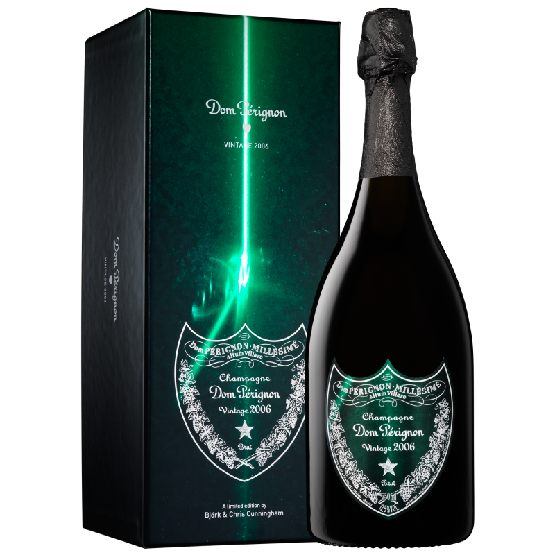 Dom perignon. Шампанское Дон Периньон леди Гага. Дом Периньон шампанское леди Гага. Шампанское дом Периньон 2006. Дом Периньон 2010 леди Гага.