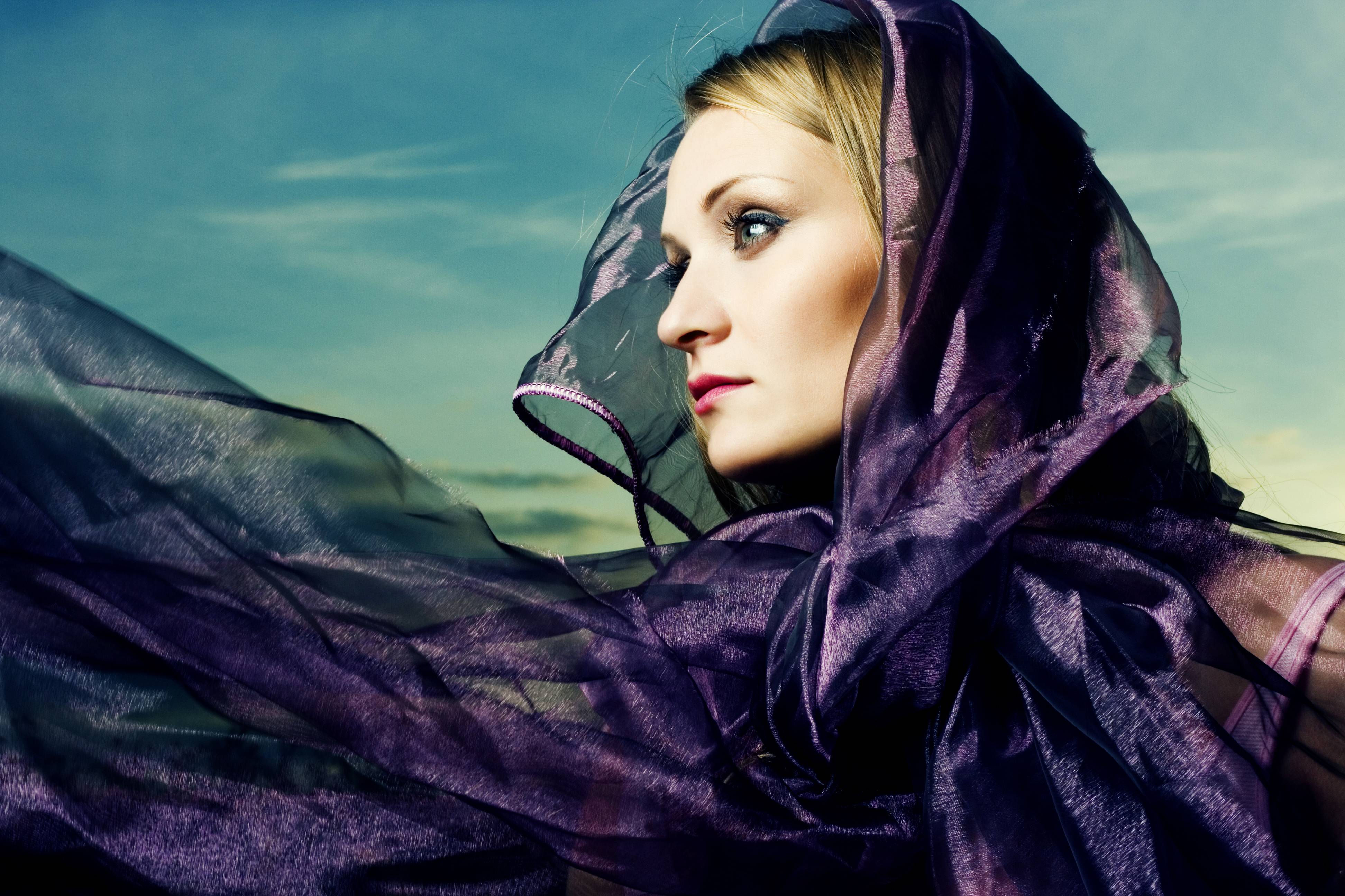 Wrap It Up: 5 Haute Scarves For Winter