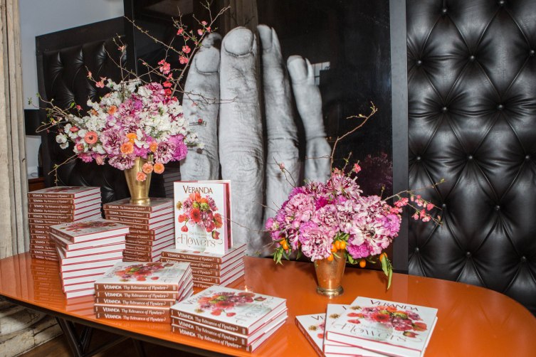 Veranda the Romance of Flower Book Signing