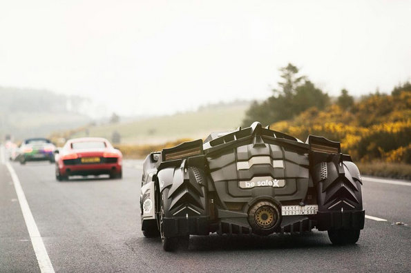 See Gumball 3000 Rev Through London’s Regent Street