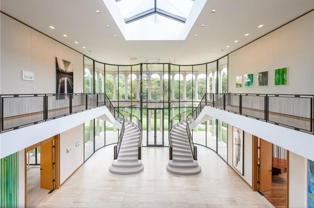 Discover a Contemporary Masterpiece in Preston Hollow