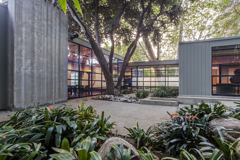 Jerry Bruckheimer’s Stylish LA Pad Is on Sale For $13 Million