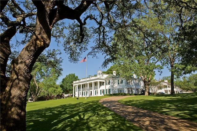 Inside The Spectacular Dallas Landmark, Mt. Vernon